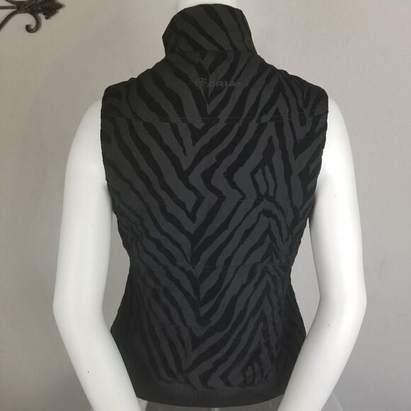 Ariat‎ Black Zebra Print Zip-Front Vest - Picture 3 of 12